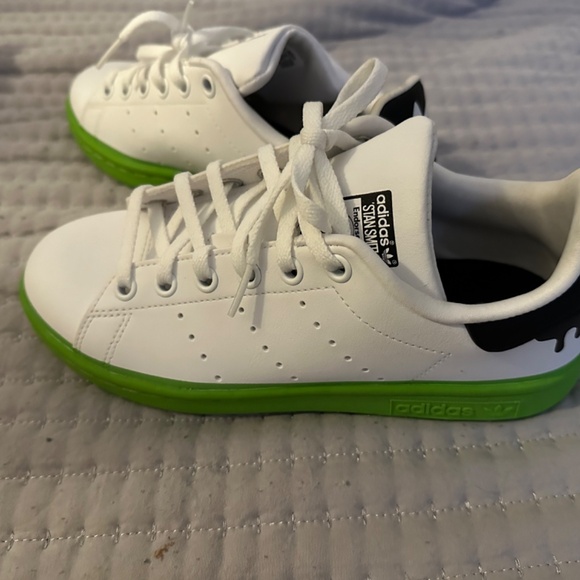 “Melting” new without tags adidas Stan Smiths - Picture 3 of 6